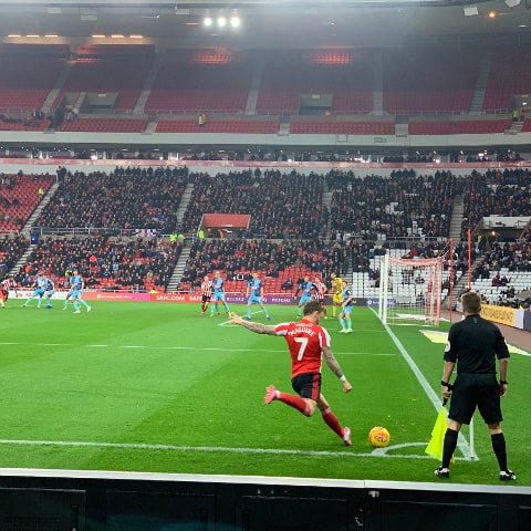 Chris Maguire corner for Sunderland